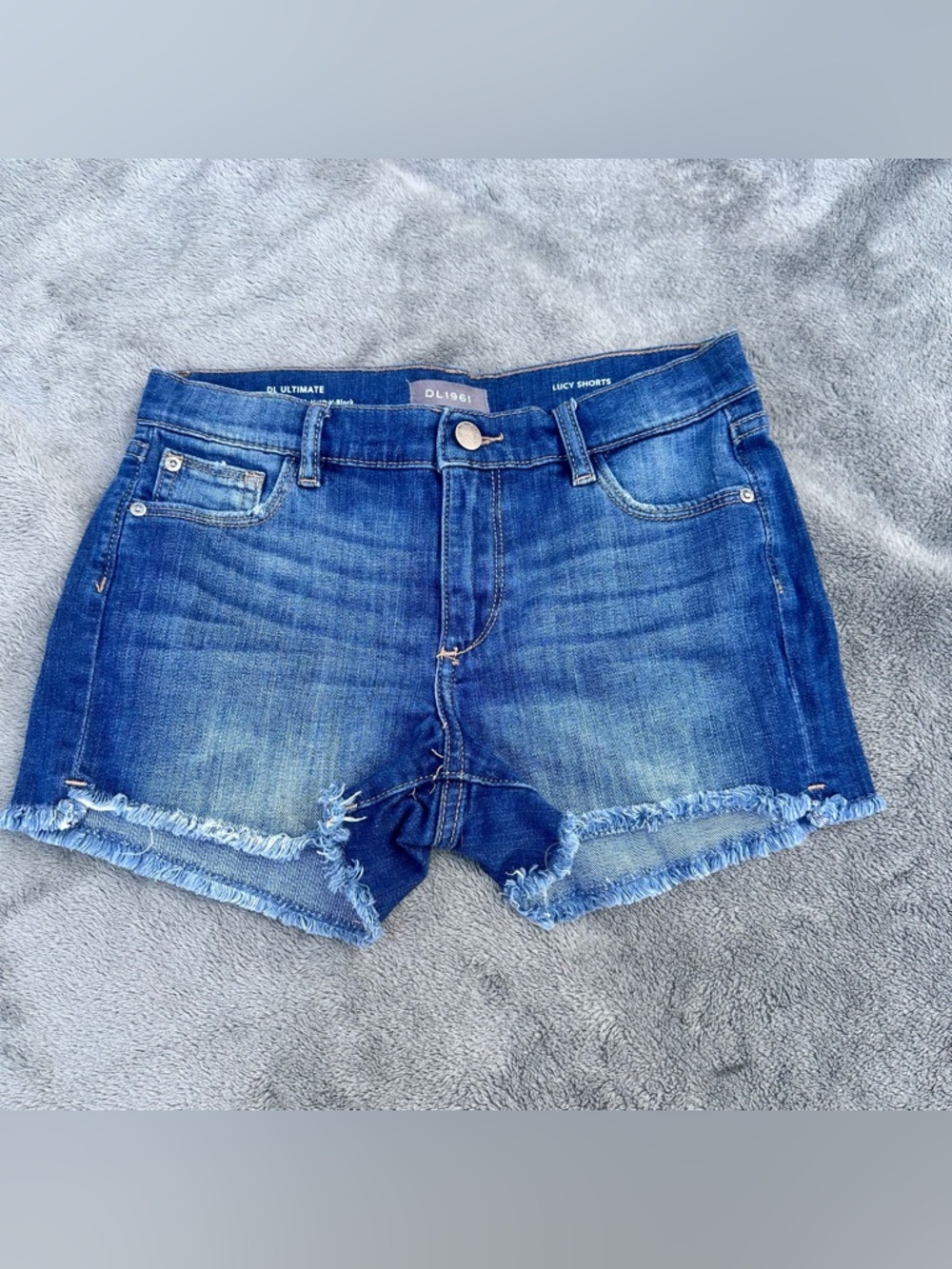 NWOT! DL1961 Girls Frayed Lucy Denim Shorts - Girls Size 16